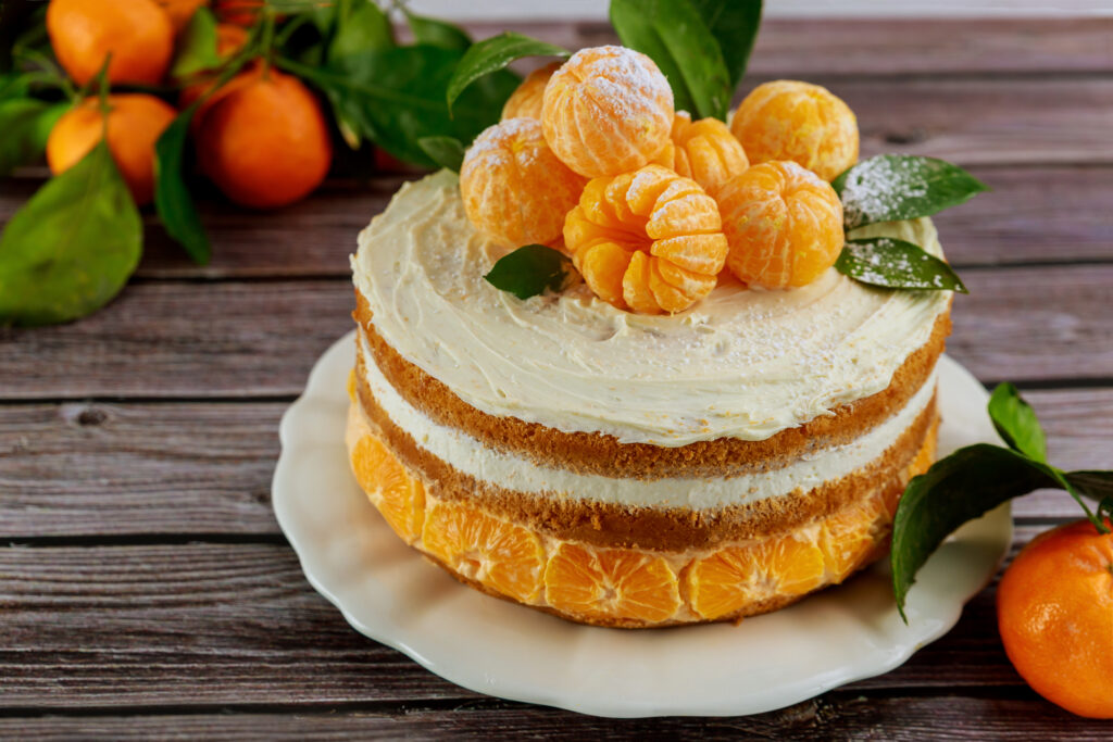 Mandarinen-Mandel Kuchen mit Orangen-Likör Sahne