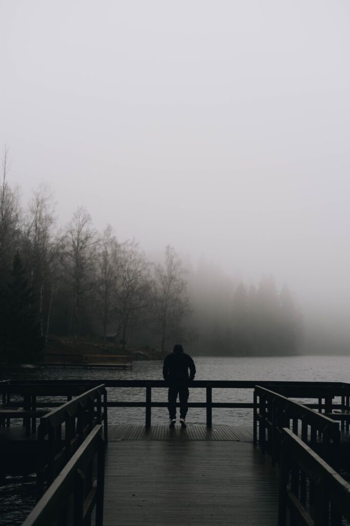 Einsamkeit überwinden Hilfe, Tipps, Lösungen & Unterstützung